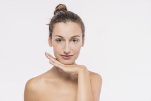 bottom-line-with-facial-massage