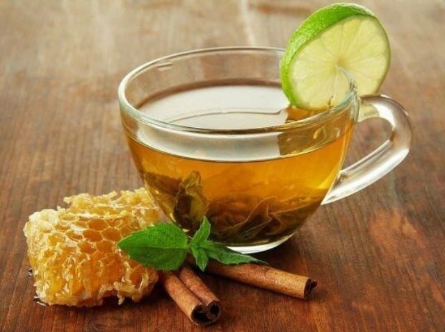 Cinnamon and Honey Detox Health Drink