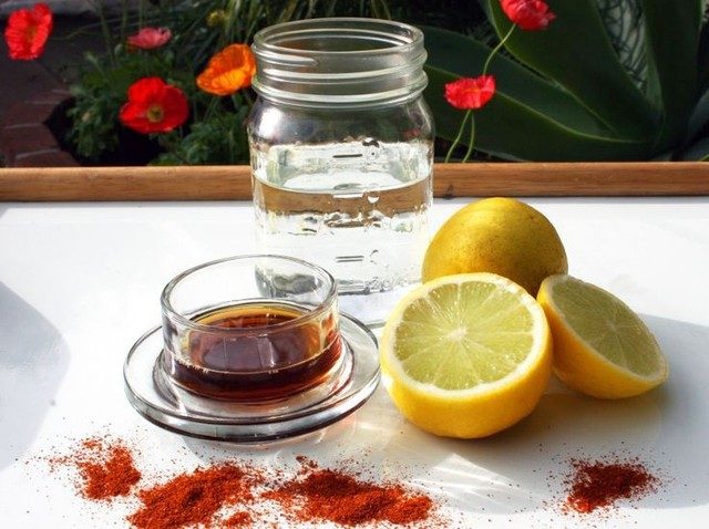 Lemon Cayenne Pepper Water to lose weight